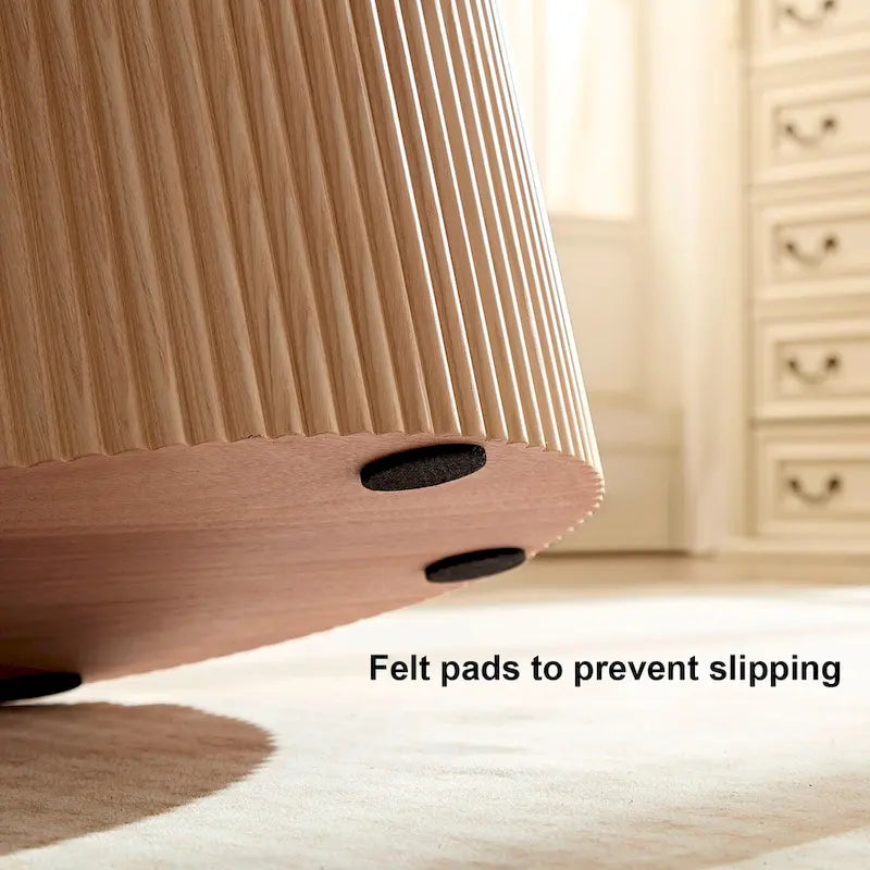 Oak Round Fluted Side Table, 1-Person Use, 17.71" Diameter